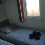 Linge Literie Et Toilette Fournis, Un Grand Confort, A Cote Ou A 5 Minutes Des Piscines Tous 3 Grande Terrasse Couverte Kemping *