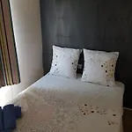 Kemping Linge Literie Et Toilette Fournis, Un Grand Confort, A Cote Ou A 5 Minutes Des Piscines Tous 3 Grande Terrasse Couverte