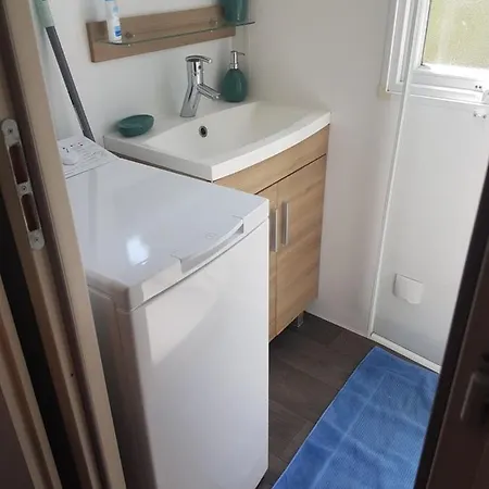 Camping Linge Literie Et Toilette Fournis, Un Grand Confort, A Cote Ou A 5 Minutes Des Piscines Tous 3 Grande Terrasse Couverte *
