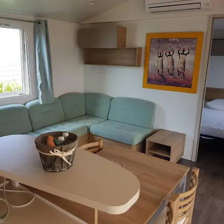 Camping Linge Literie Et Toilette Fournis, Un Grand Confort, A Cote Ou A 5 Minutes Des Piscines Tous 3 Grande Terrasse Couverte *