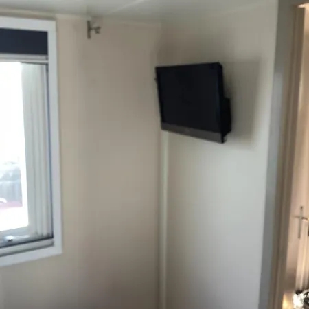 Linge Literie Et Toilette Fournis, Un Grand Confort, A Cote Ou A 5 Minutes Des Piscines Tous 3 Grande Terrasse Couverte Camping *