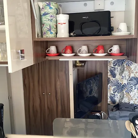 Camping Linge Literie Et Toilette Fournis, Un Grand Confort, A Cote Ou A 5 Minutes Des Piscines Tous 3 Grande Terrasse Couverte